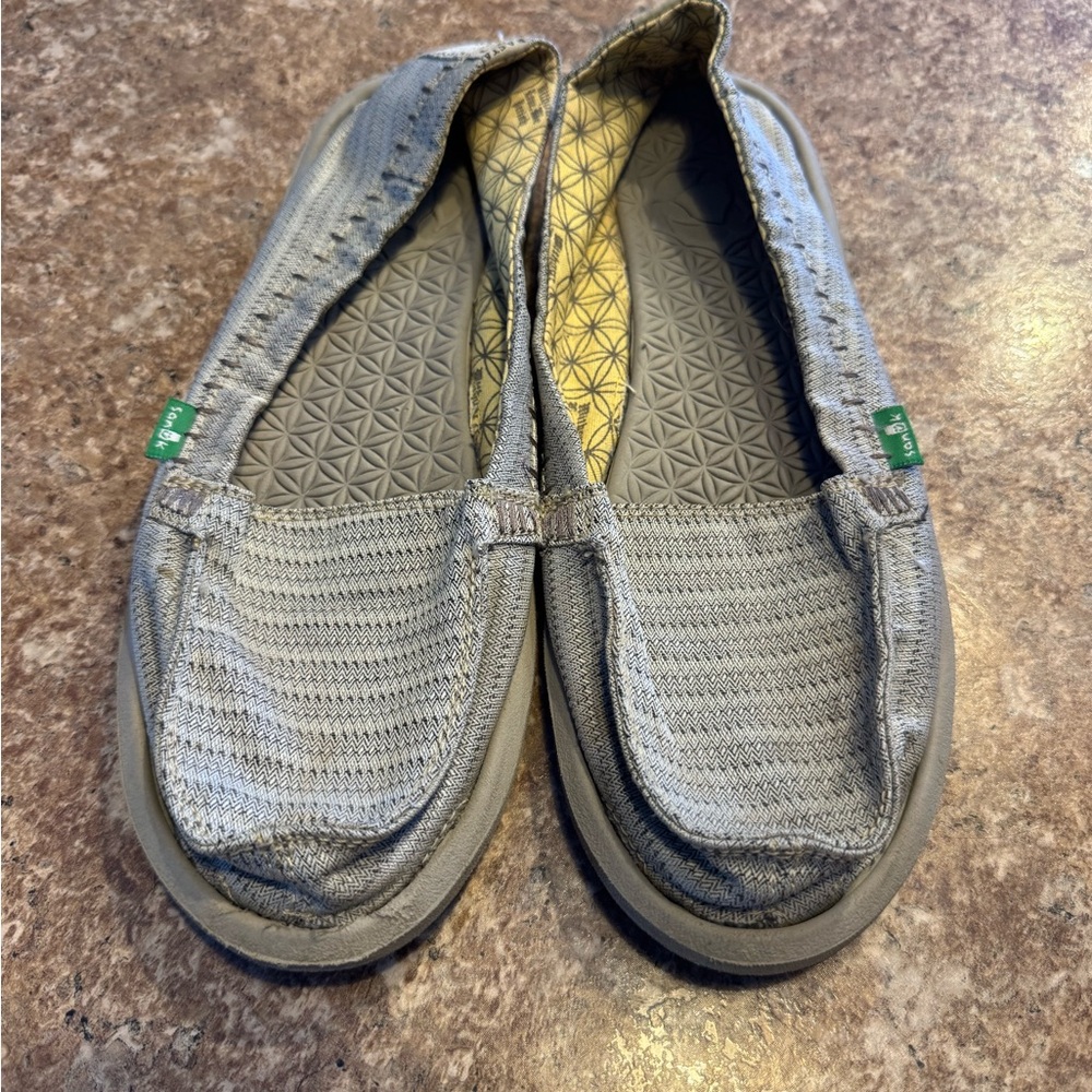 Sanuk slip on women’s shoes